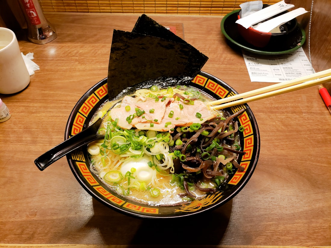 豚骨魚介塩ラーメン